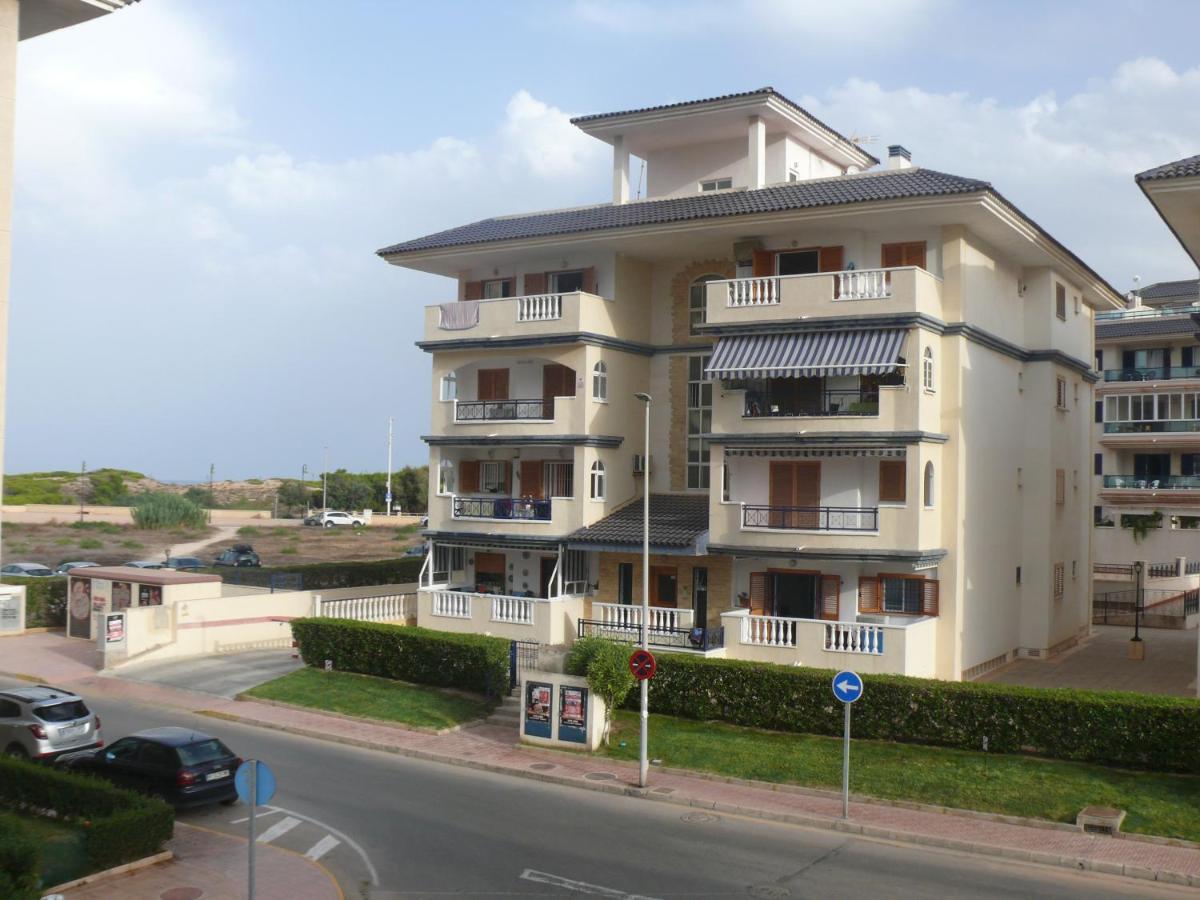 Martas Apartment La Mata  Buitenkant foto