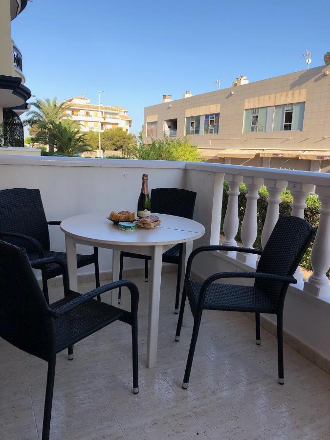 Martas Apartment La Mata  Buitenkant foto
