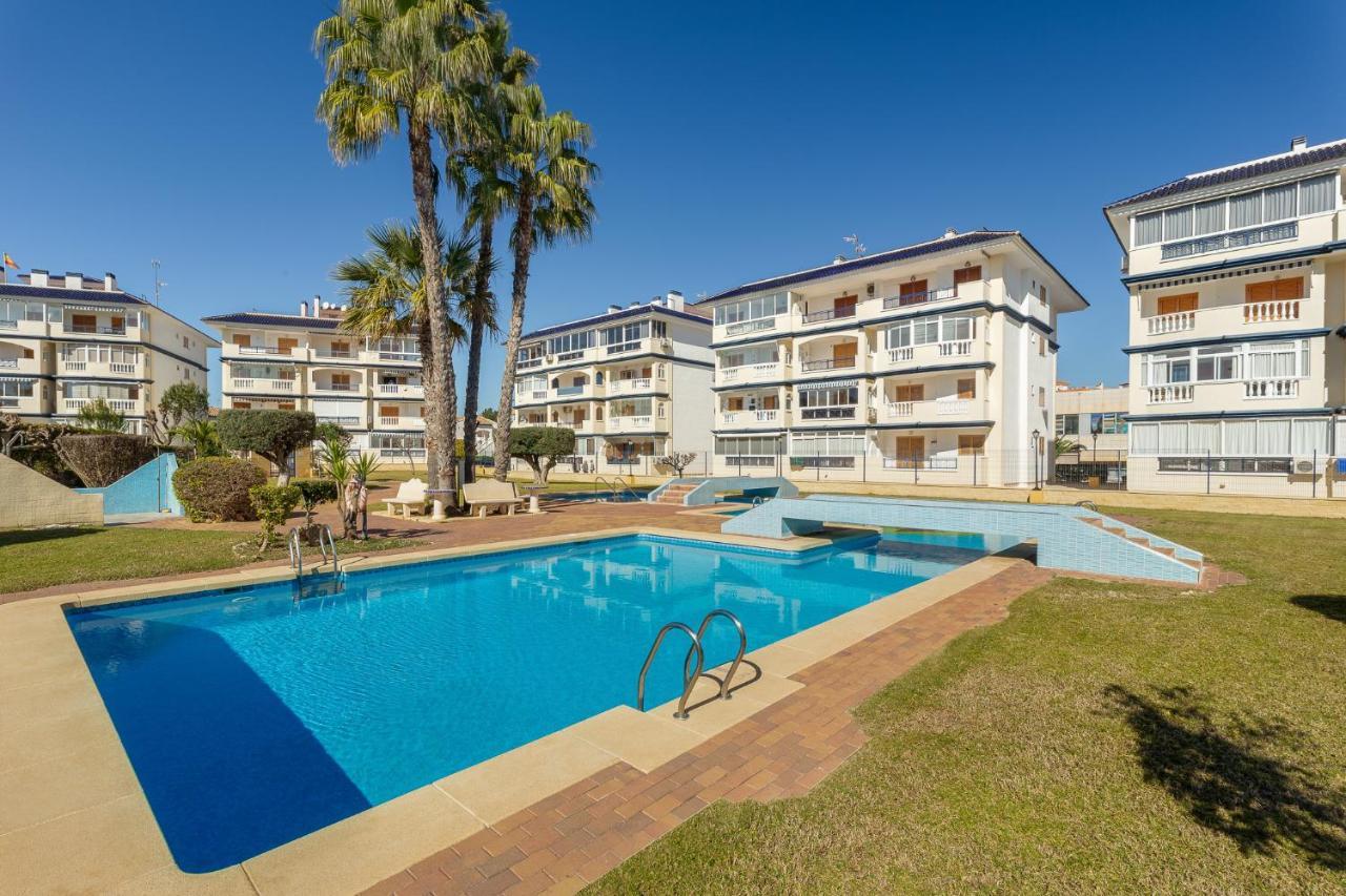 Martas Apartment La Mata  Buitenkant foto